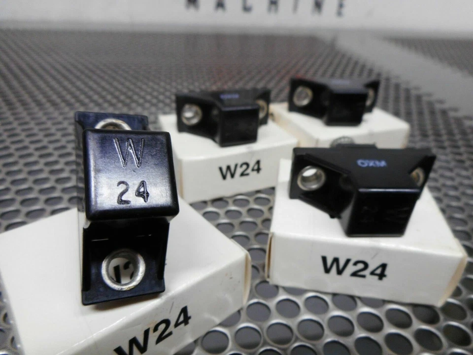 Allen Bradley W24 Overload Heater Elements New (Lot of 4) - Image 3 of 4