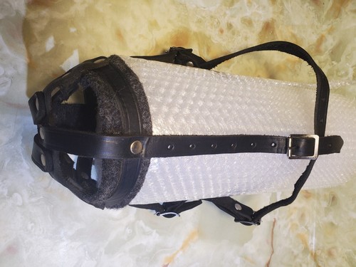 Angel Leather Basket Muzzle Sz BM2 ~ New Old Stock ~Short Snout ~ Bulldogs -READ - Picture 16 of 17