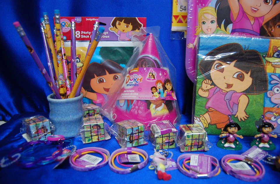 Dora & Friends Set # 35 2 Plates Napkins Hats Loot Bags Banner Giant Balloon - Image 3 of 4