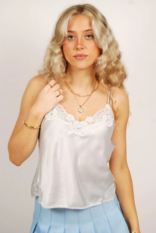 Camiseta sin mangas de encaje años 70 (S) pequeña blanca vintage dormir noche satinado plata preppy Foto 4 de 4