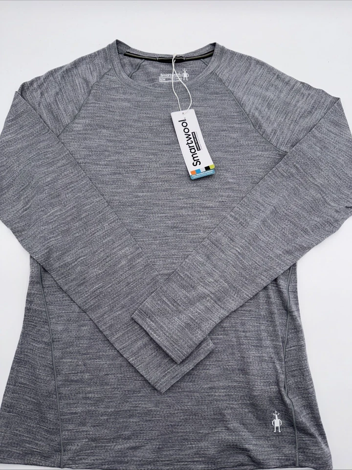 Smartwool Women’s Classic All Season Merino Base Layer Top- Light Gray-Medium - Image 3 of 4