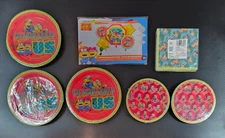 Despicable Me 2ply Napkins, 7-9" Diameter Plates & 5 Decorative Balloons Set