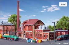Vollmer Brewery with Boiler House 45609 HO Scale