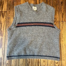 VTG Woolrich Sweater Vest Gray Men  s XL 100 Wool USA V Neck Stripes Prep 90s