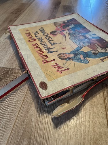 VINTAGE FISHING GAME 1900’s ORIGINAL VIKING TOYS MADE IN MANCHESTER - Picture 8 of 19