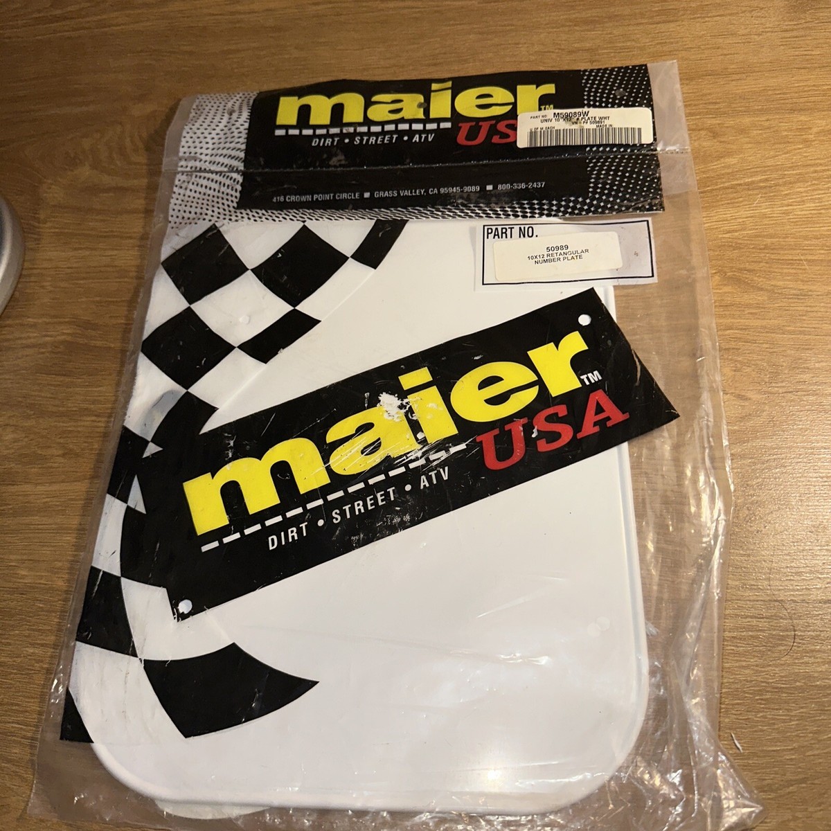Maier 509891 Universal White Number Plate 10x12 Rectangle Dirt