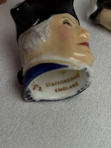 Seltenes Vintage George Washington & Martha Washington Fingerhut Set Staffordshire - Bild 8 von 8