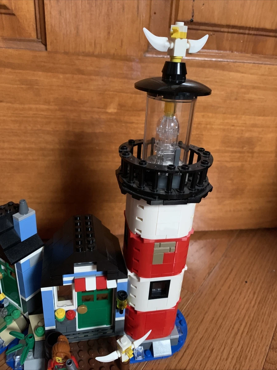 forholdsord Hurtigt lidenskab LEGO Creator Lighthouse Point (31051), 99% complete, working light 673419246873 | eBay forholdsord Hurtigt lidenskab LEGO Creator Lighthouse Point (31051), 99% complete, working light 673419246873 | eBay