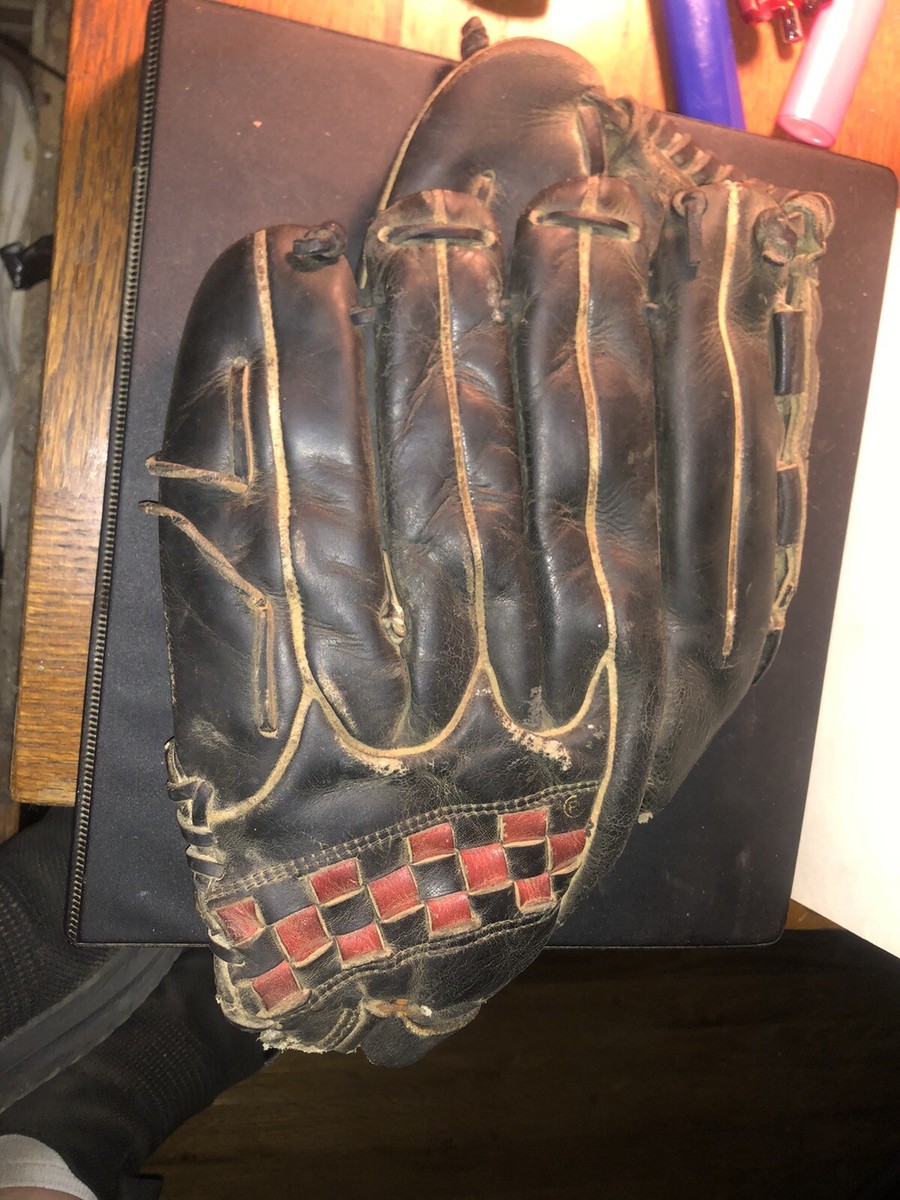 vintage rawlings baseball glove RHT. 1970s-80s Broken In