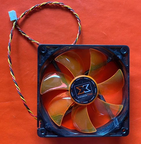 Xigmatek DF1202512SEMN Lüfter 120mm 12V 0.20A 3-pol LED weiß Brushless