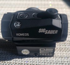 Romeo 5 1x20mm Tactical Red Dot Sight 2MOA Reproduction with Picatinny Mount