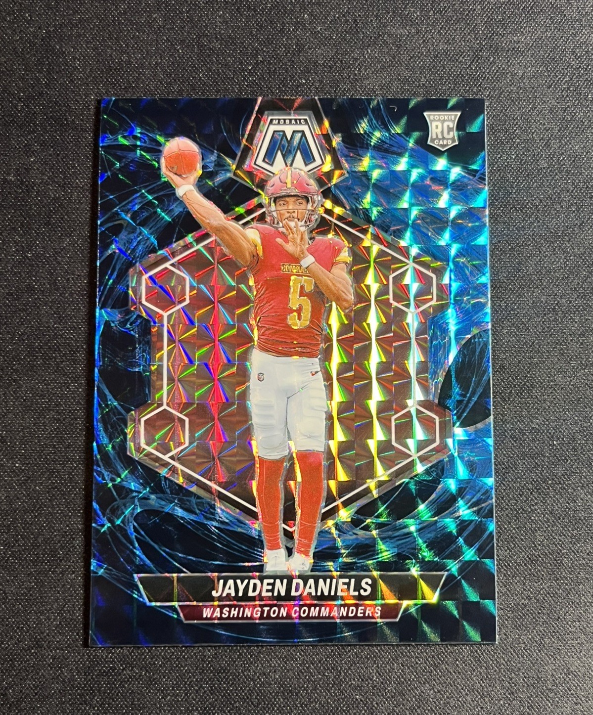 2024 Panini Mosaic - Genesis Prizm #302 Jayden Daniels (RC) SSP Case Hit