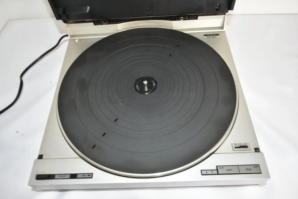 Technics SL-7 Turntable Fully Functional Auto-Start Linear Tracking Japan - Image 3 of 4