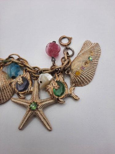 Sea Life VTG Chunky Charm Bracelet Germany Washed Gold-Tone Fish Shells 8" Fun - Picture 6 of 8