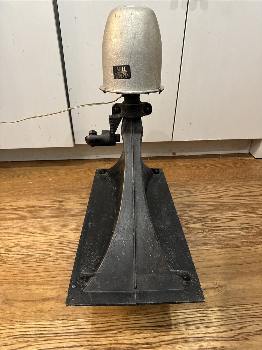Vintage Altec 511 A Horn With 730C Driver And 30448 Bracket Vintage Altec 511 A Horn With 730C Driver And 30448 Bracket
