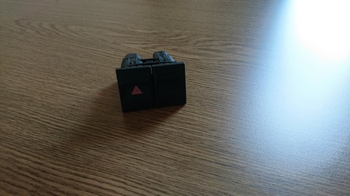 Warnblnkschalter 1S7T13A350BD Ford Mondeo III Lim./Turnier (Typ:B4Y/B5Y/BWY)