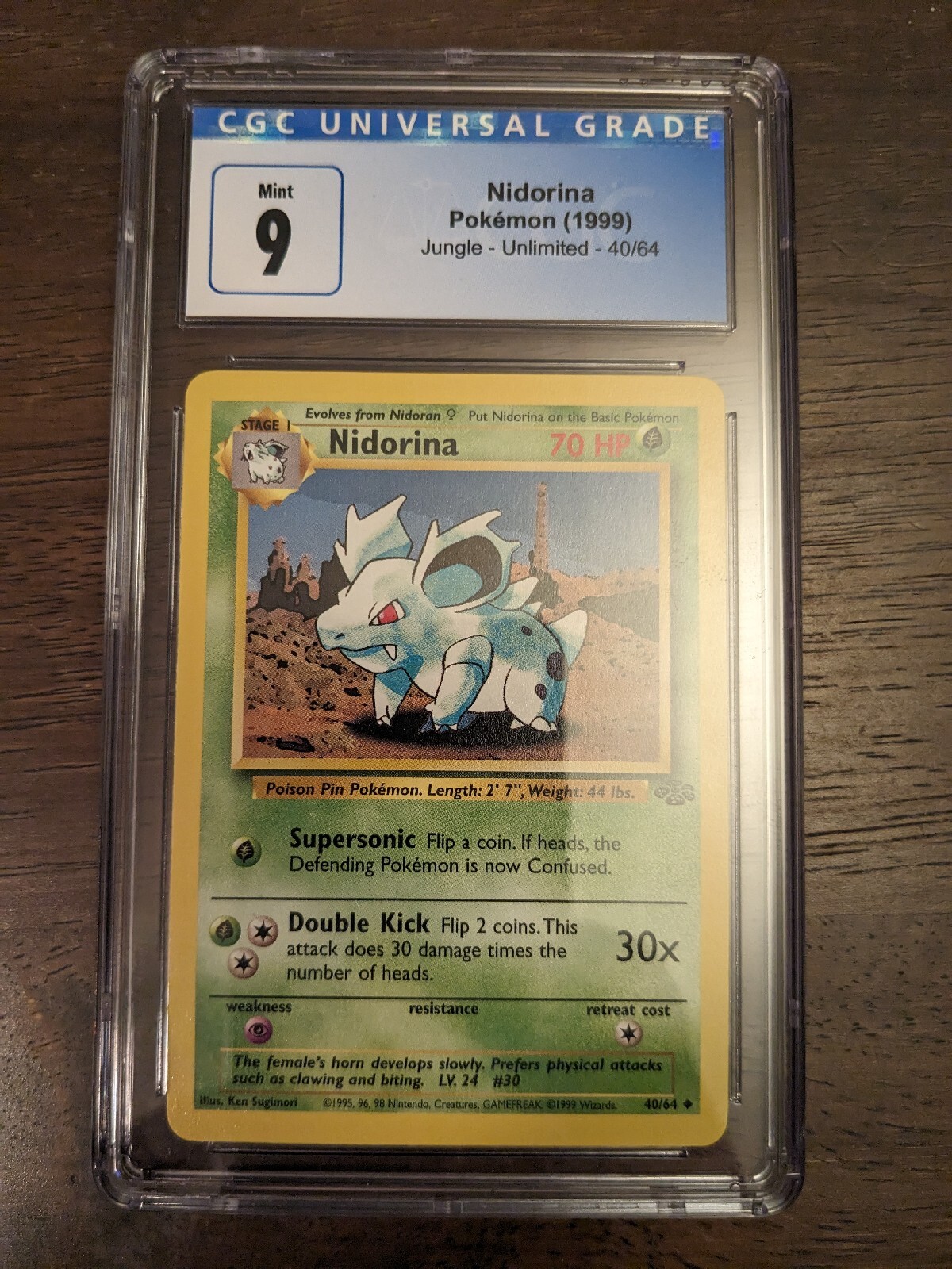 CGC 9 Mint Nidorina (40/64). Pokemon Jungle (1999) TCG. Unlimited Uncommon.