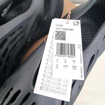 UK 9 Adidas Yeezy Foam Runner Carbon RNNR RNR IG5349 US 9 UK 9 Adidas Yeezy Foam Runner Carbon RNNR RNR IG5349 US 9