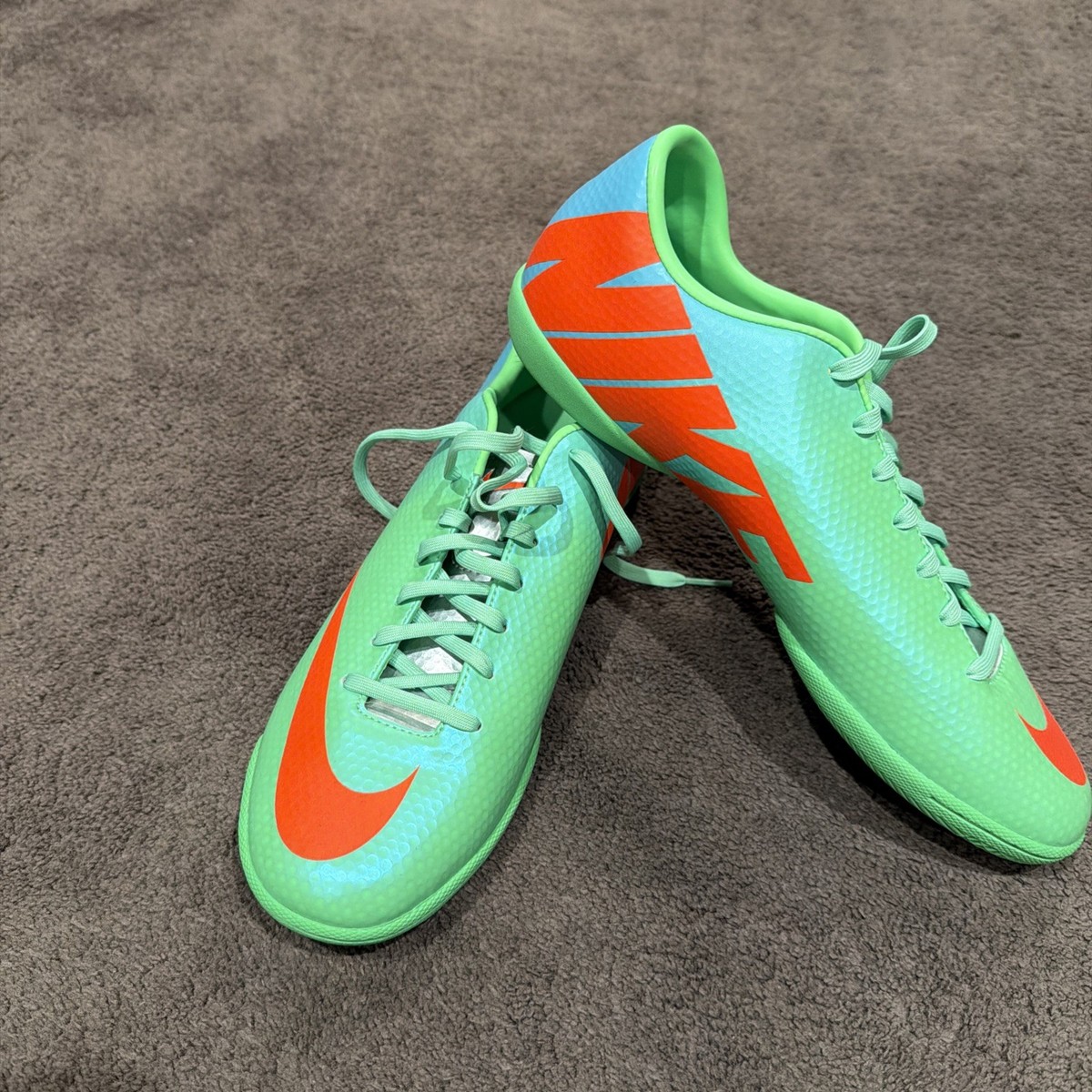 halovky nike mercurial