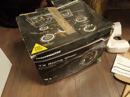 Thrustmaster Upgraded TX Racing Wheel Italia Ferrari 458 Xbox One Series X PC - Picture 8 of 10