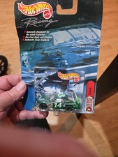 Hot Wheels 2000 Racing Conseco #14 Deluxe 1:64 Diecast NASCAR Memorabilia New!