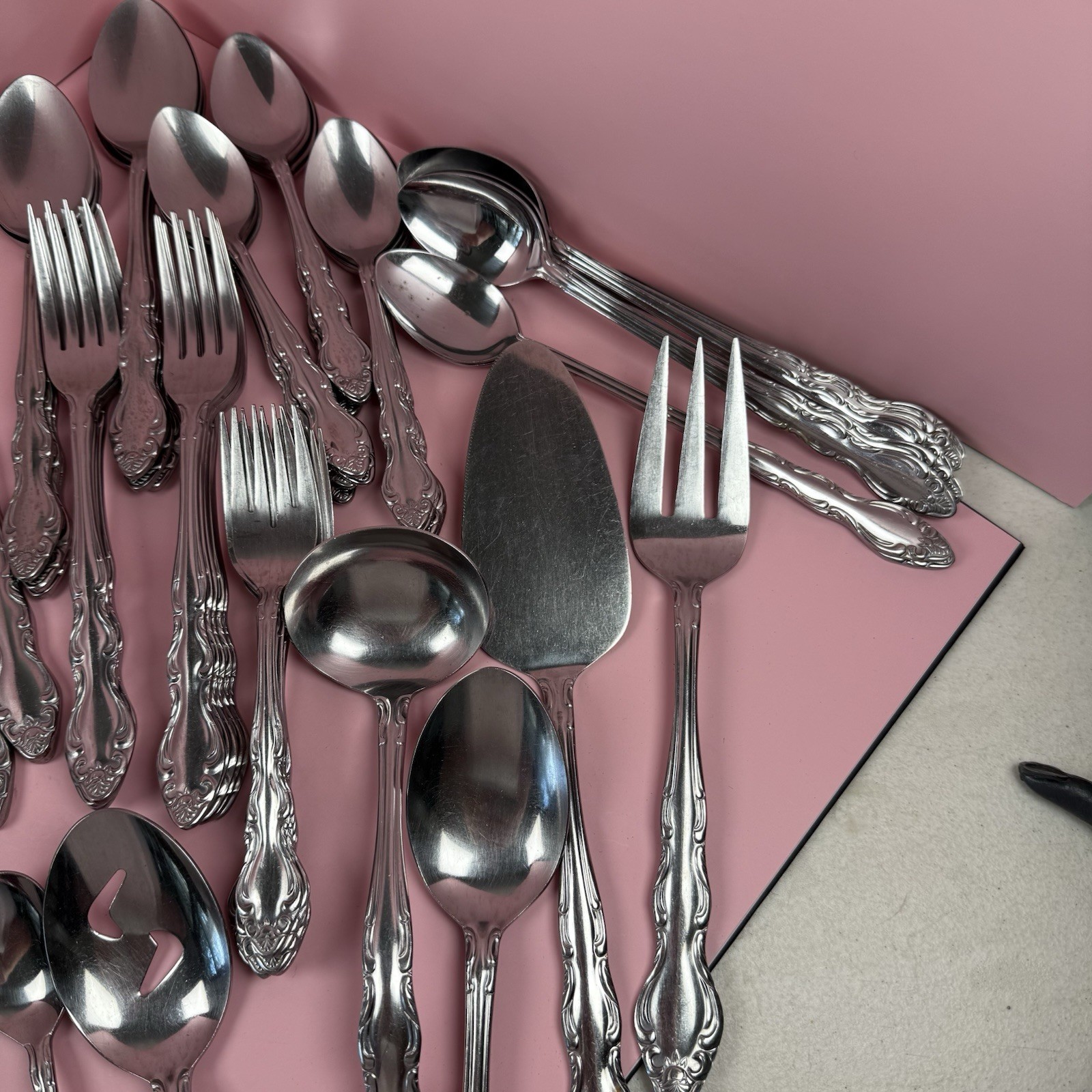 Carlyle CAY1 Full 7 Pc Set & Serve Ware Set 62 Piece Stainless Flatware Japan