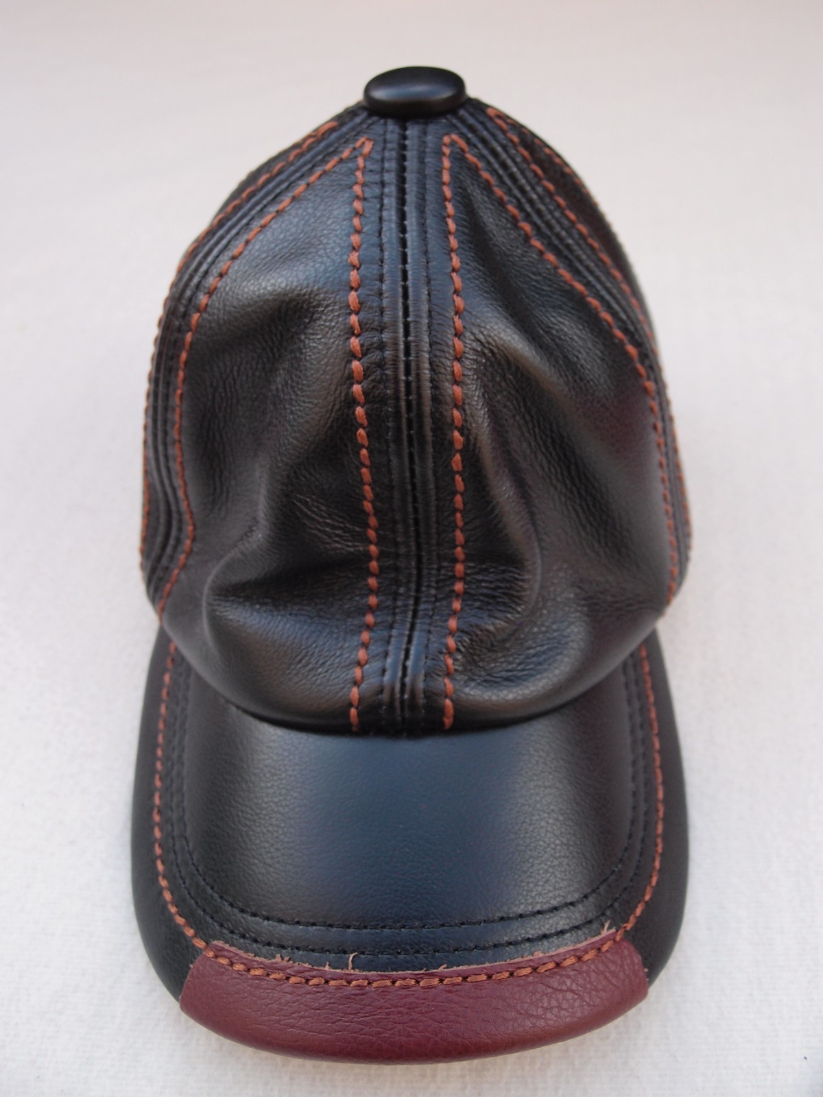 Gorra de cuero para invierno Talla única. COMBINO ENVÍOS