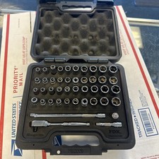 Snap-on 1/4 Drive 44-piece SAE and Metric Tool Set Original Case. Free Shipping