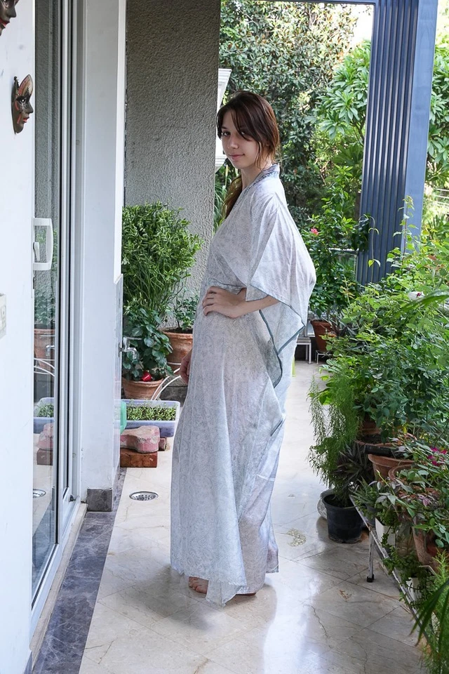 Maxi túnica larga de seda pura caftán blanco-verde PS KFN3056 Foto 4 de 4