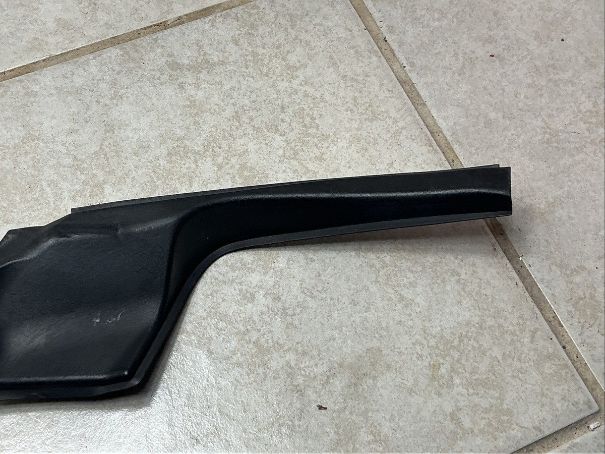 コロナ 2021-2025 TOYOTA SIENNA FRONT RIGHT WINDSHIELD COWL COVER 53866
