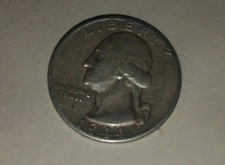 1944 No Mint Washington Quarter 90% Silver 25 cent Quarter Dollar Rare US Coin - Image 3 of 4