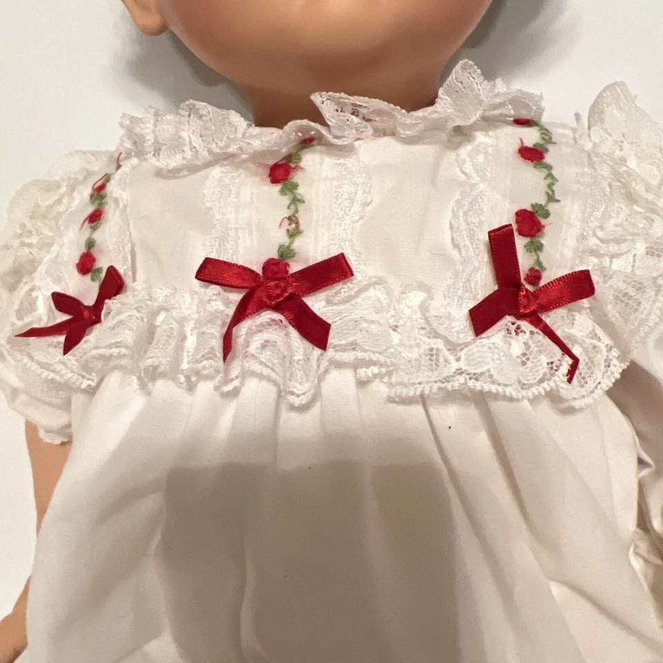 Винтажная кукла 1993 Girl от Fayzah Spanos 52/130 Noel - Изображение 3 из 4