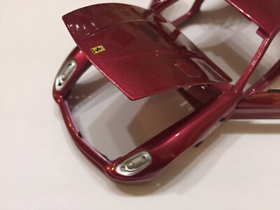 Carcasse/châssis De Voiture Miniature Maisto Ferrari 599 à L'échelle 1/24 - Pièce Détachée D'occasion Pour Customisation Ou Réparation