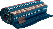 QISU Wool Blanket Throw 94x78, Warm Soft Handmade Ecuador Ice Heritage Bear