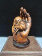 Chinese Boxwood Carving Baby in The Palm Statue Wooden Figurines Gifts Nice Art