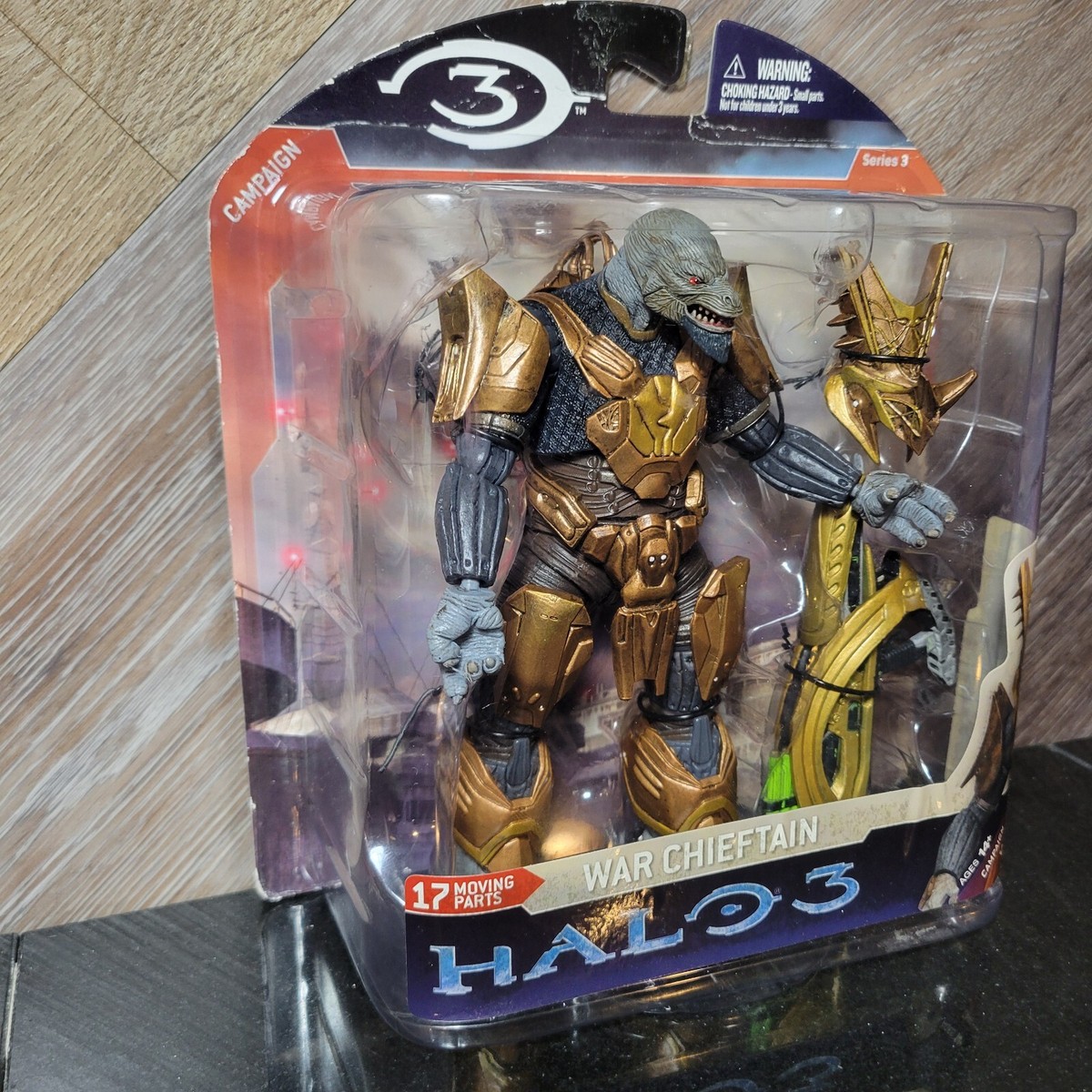 NEW 2008 Halo 3 - War Chieftain Figure - Series 3