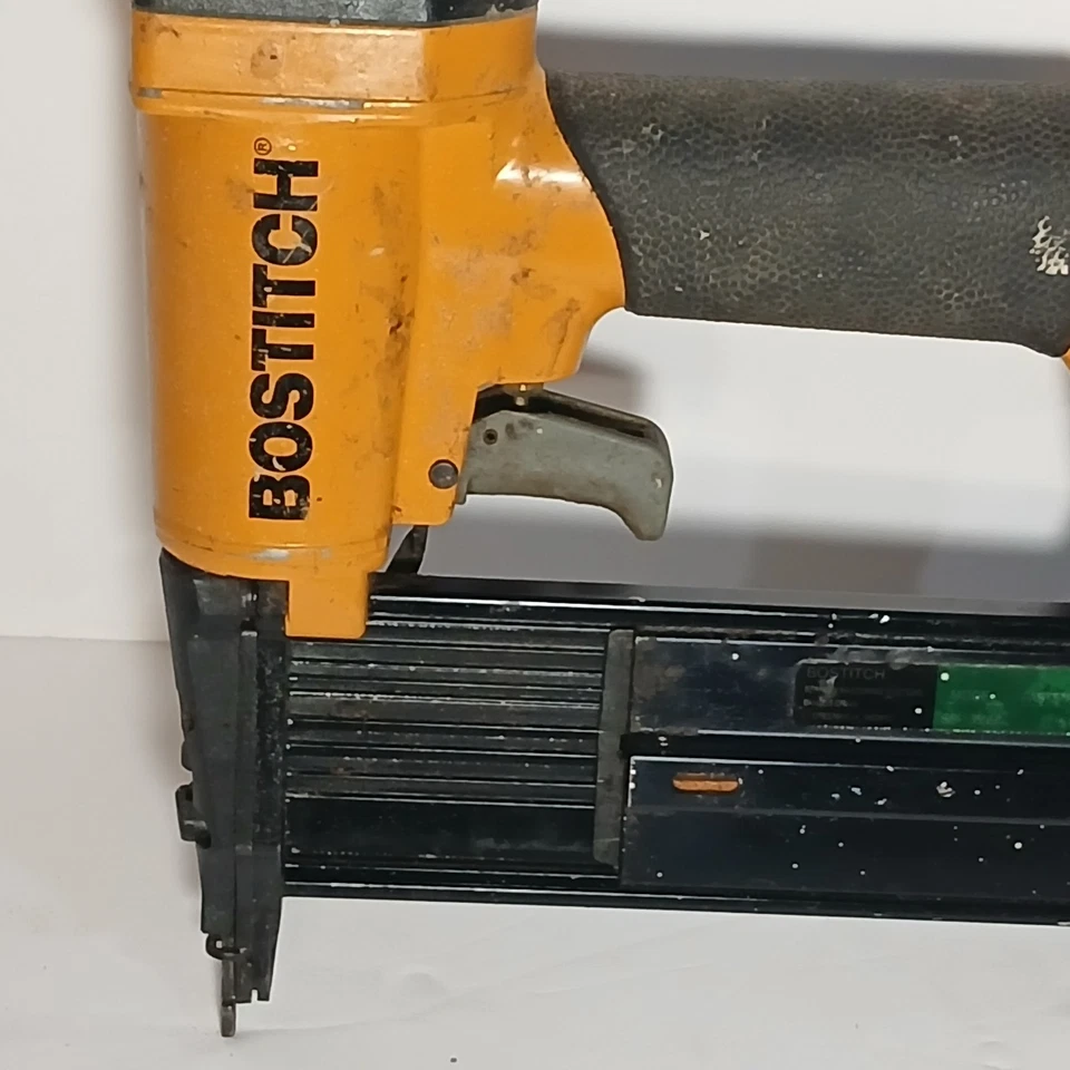 Bostitch 18ga Nailer 1850BN AS IS - Image 2 of 4