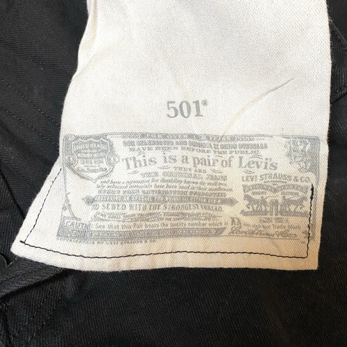 Levi's 501 Men Straight Leg Jeans Size 34x32 Black Denim Button Fly Used - Picture 7 of 7