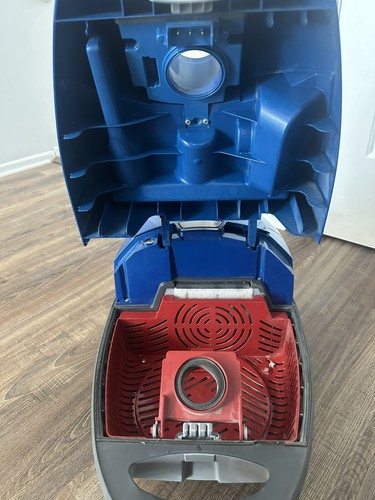 Kenmore Intuition Crossover True HEPA Vacuum Cleaner Blue 116 CANISTER ONLY - Picture 14 of 19