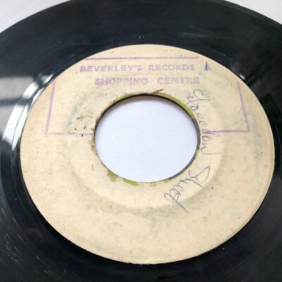 KEN BOOTHE FREEDOM STREET / VERSION 1970 JAMAICA 7 ''45 BEVERLEY'S REGGAE LISTEN