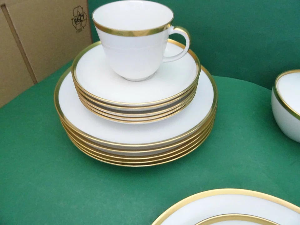 Fürstenberg Kaffeeservice 6 Personen Weiß mit Goldrand 21 Teile - Bild 2 von 4