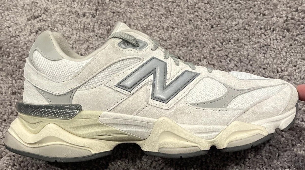 New Balance 9060 Men's Size 8/Women's 9.5 Sea Salt Concrete New Balance 9060 Men's Size 8/Women's 9.5 Sea Salt Concrete