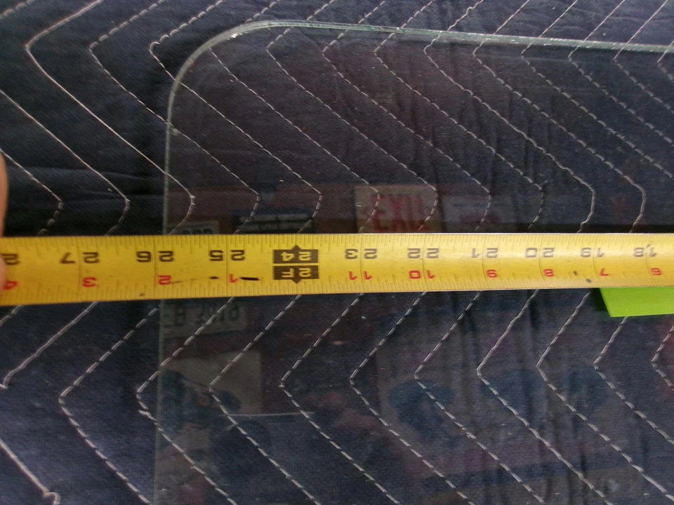 Camión Dodge serie B 1948-1953 vidrio trasero central usado Foto 3 de 4