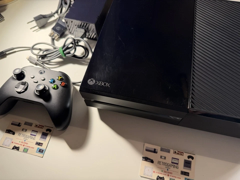 MICROSOFT XBOX ONE 500 GB COMPLETA CON CONTROLLER OTTIMO STATO 2 Giochi - Immagine 2 di 4