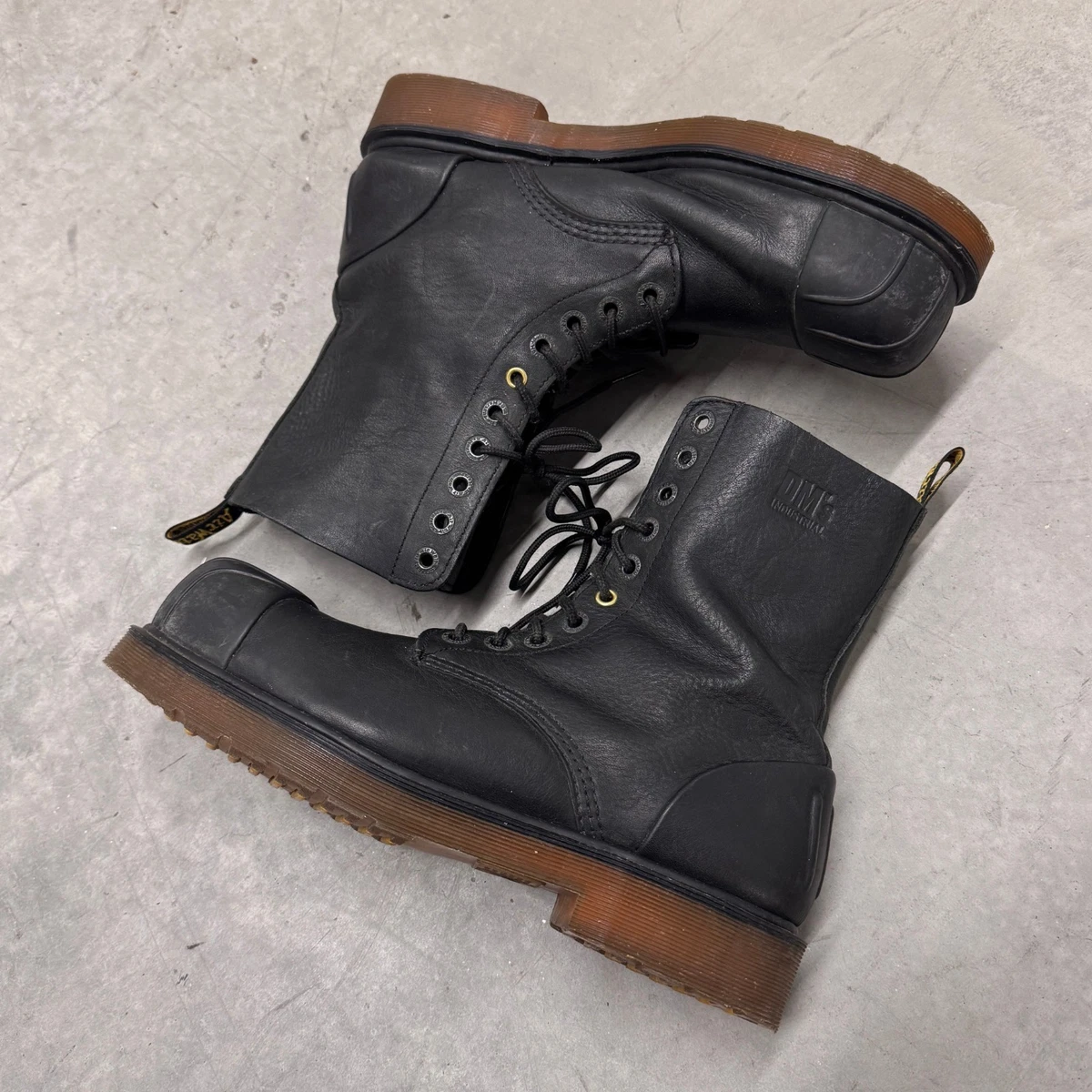 Dr. Martens Industrial Work Boots Men\'s US 11 Black Leather Steel Toe F2413-11 Dr. Martens Leather Upper Steel Toe Boots for Men for Sale  main image 2