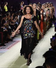 New $1950 Versace Runway Closing Look Dress One Shoulder. Made In Italy.