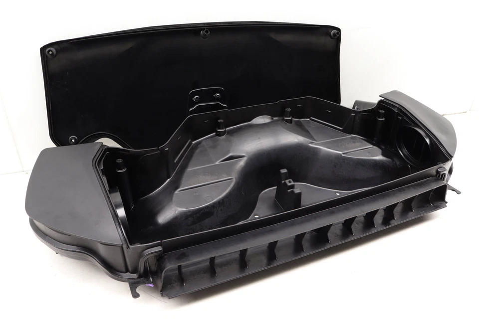 2014-2018 BMW X5 4.4L - Engine AIR Intake Filter BOX / Housing 7638564 - Image 3 of 4