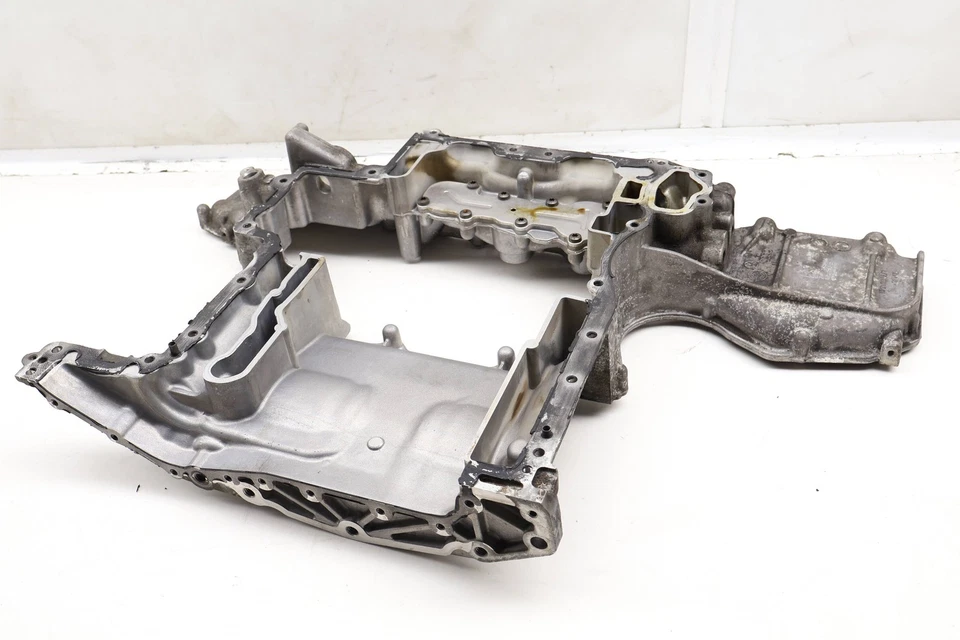 AUDI A8 QUATTRO 2015-2018 4,0 L - motor superior cárter de aceite/sumidero 079103805N Foto 3 de 4