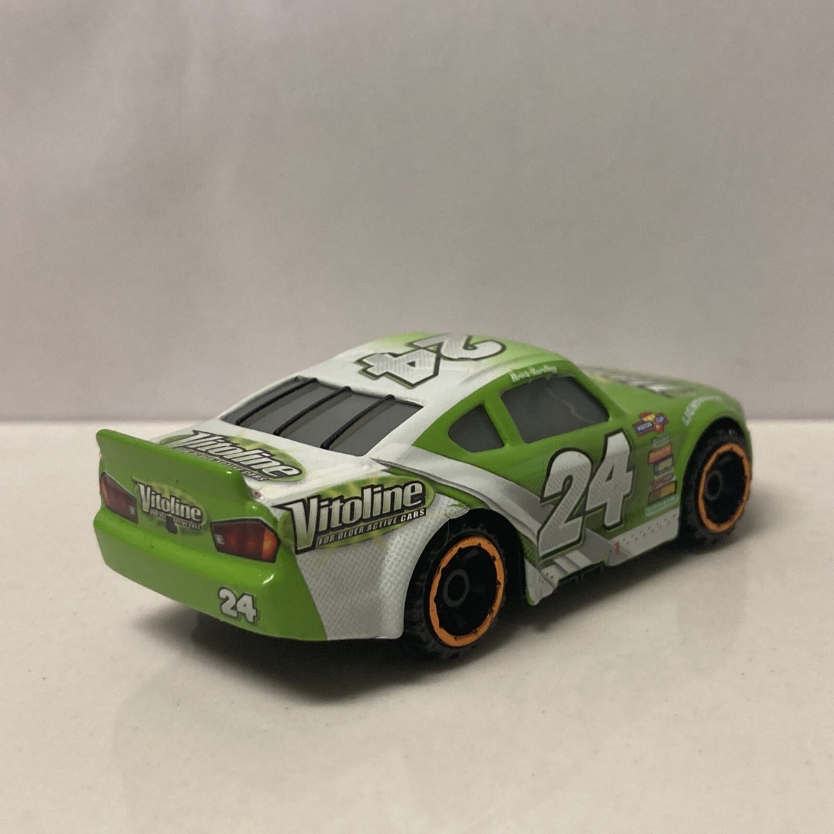 Mattel Disney Pixar cars￼ ￼CUSTOM WHEEL SWAP Green Vitoline