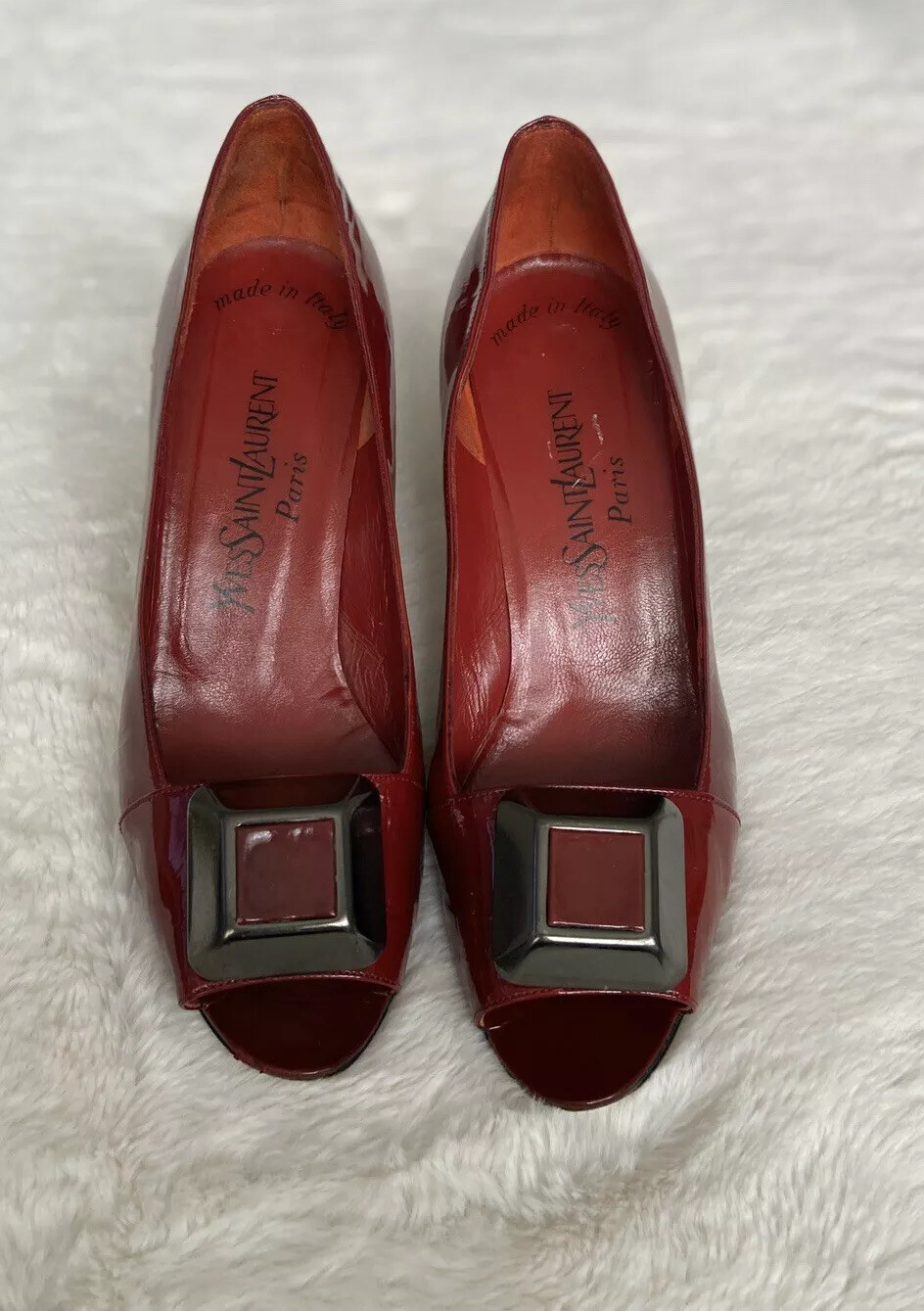 Décolleté YVES SAINT LAURENT vintage tacchi rossi taglia 7 5 punta aperta in pelle verniciata YSL